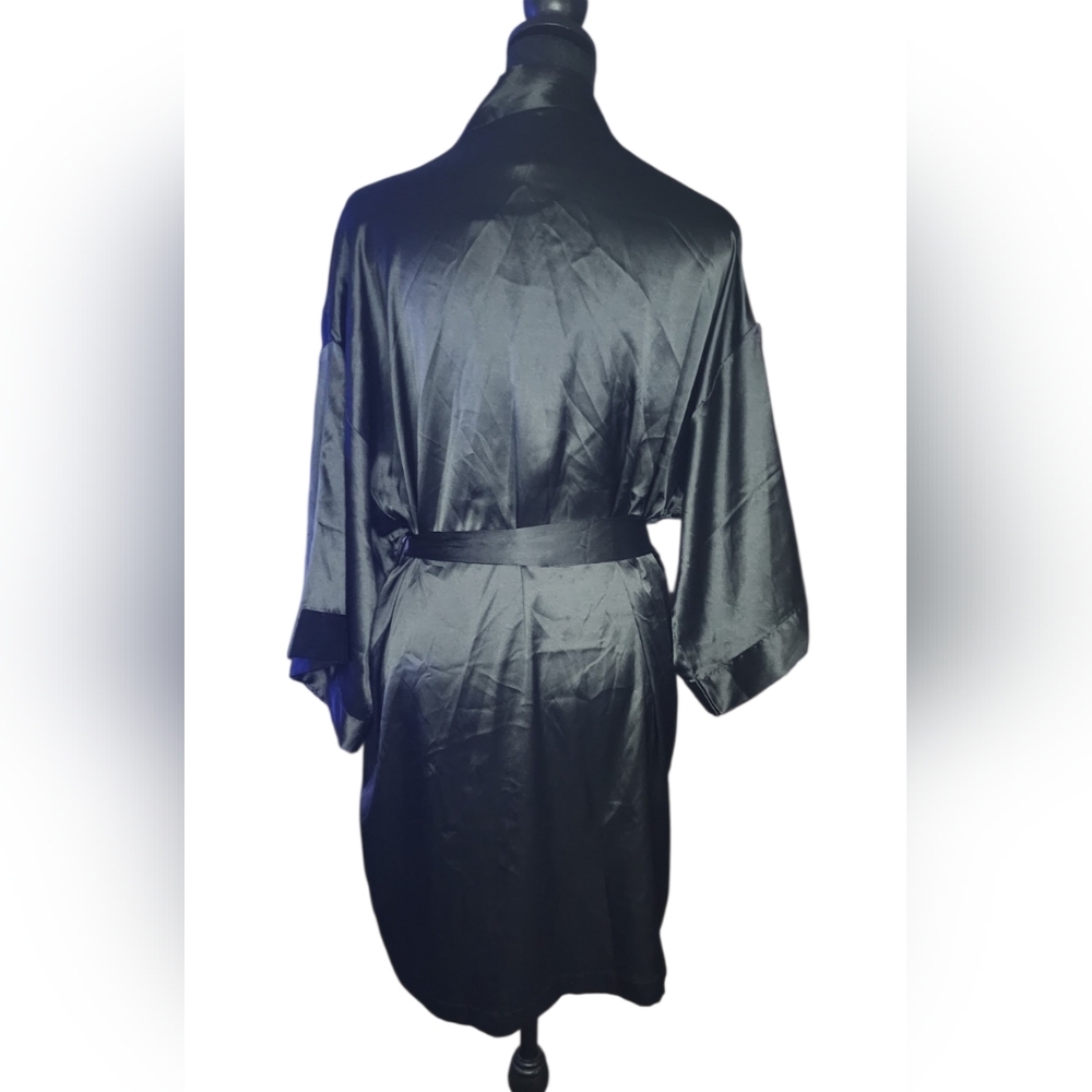 NWT Victoria's Secret Satin Robe, Womens XS/Small - Picture 3 of 5